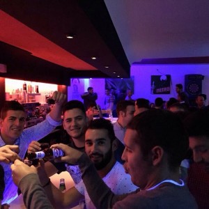 Disco Bar - Pub en Aldeanueva de la Vera - La Parada