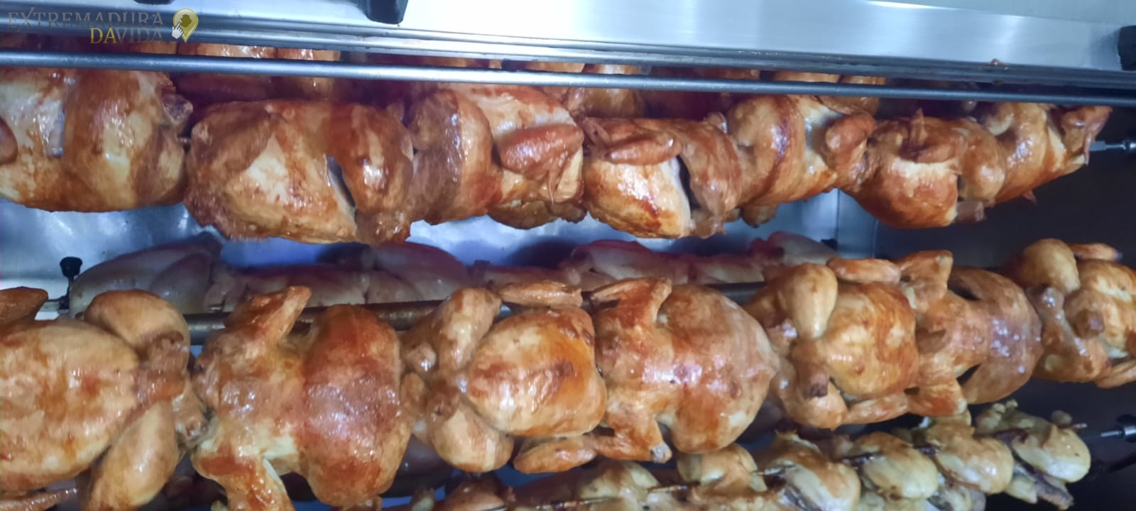 Pollos asados en Plasencia El REy del Pollo Comida a domicilio 