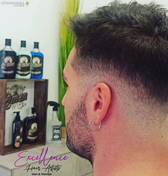 Peluquería de caballeros Barber Shop Mérida Para hacerse las uñas en Mérida Excellence Hair Artists