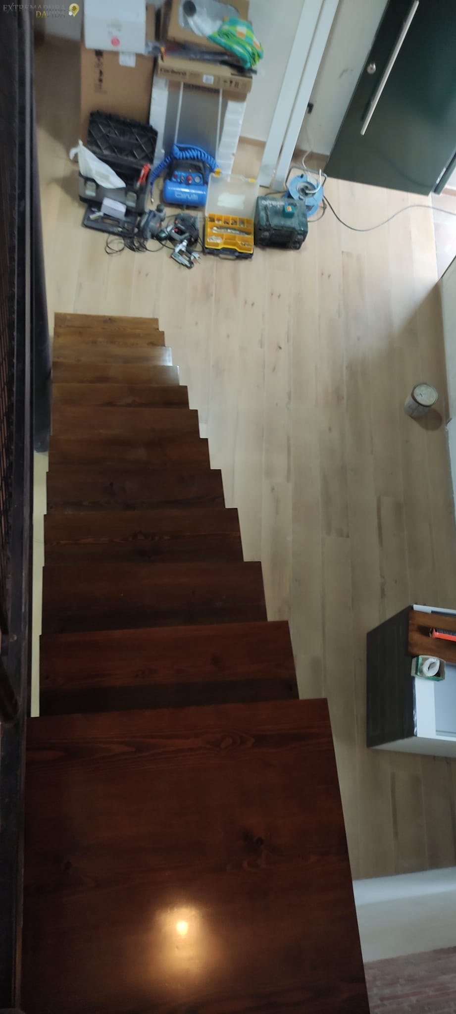 Escalera de madera Carpinteros en Navalmoral de la Mata Cocinas baños Escaleras de Madera David Ballesteros La Vera