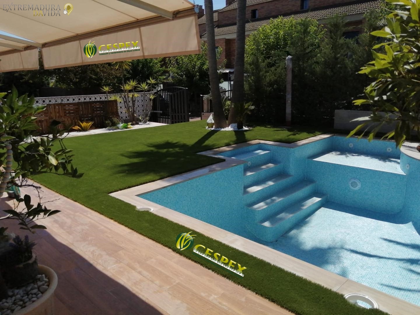 Cesped Artificial jardines piscinas en Almendralejo Cespex