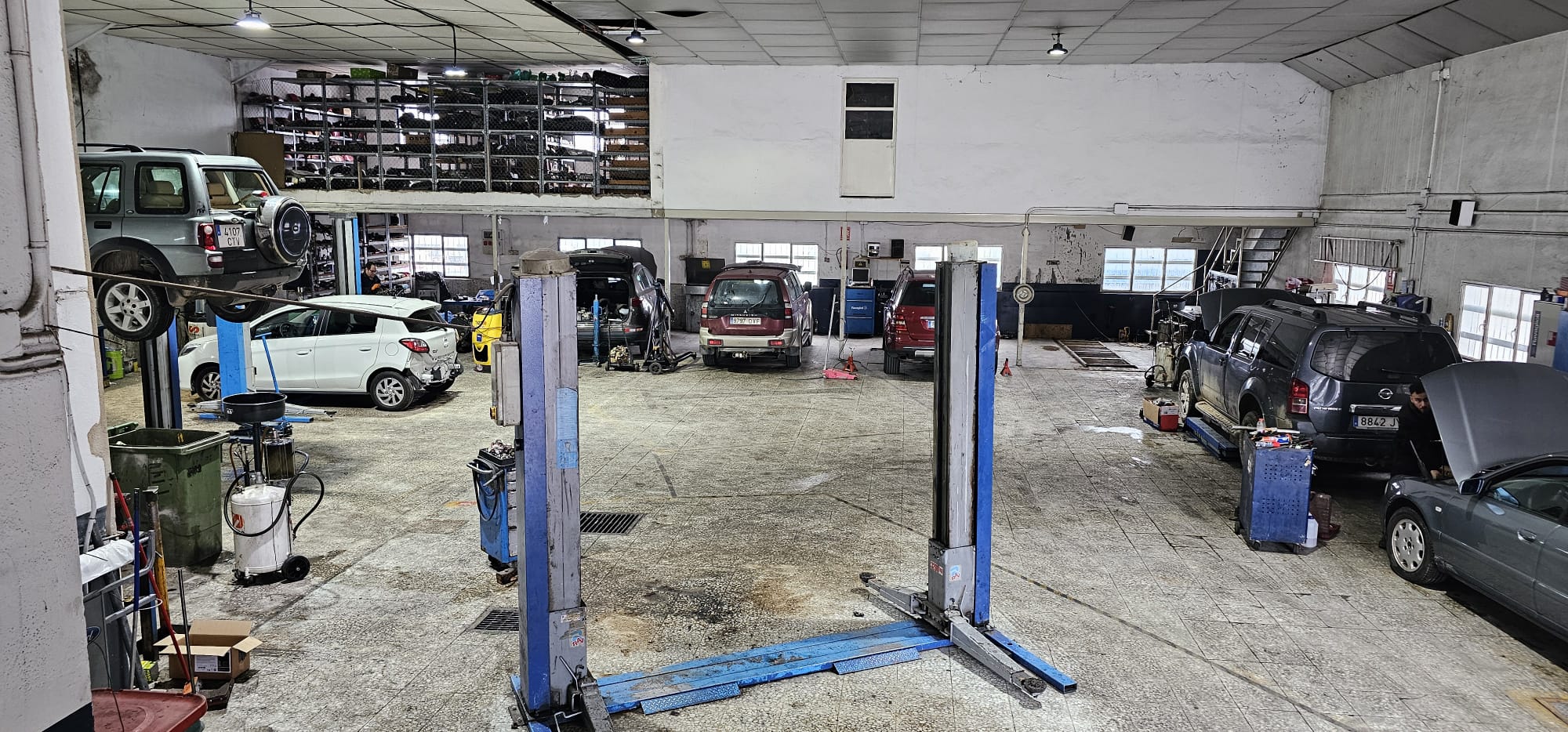 Talleres en Trujillo Grupo Chito Chapa y Pintura